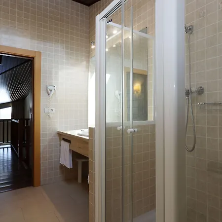 Aparthotel Guitart & La Molina (Girona)